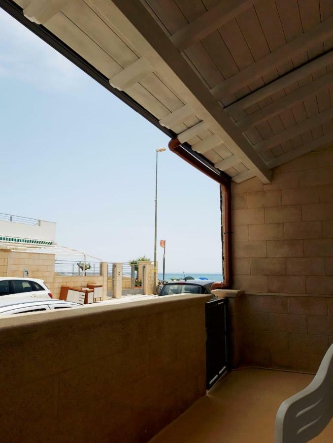 Casa Vacanze Sonia Torre Lapillo Kültér fotó