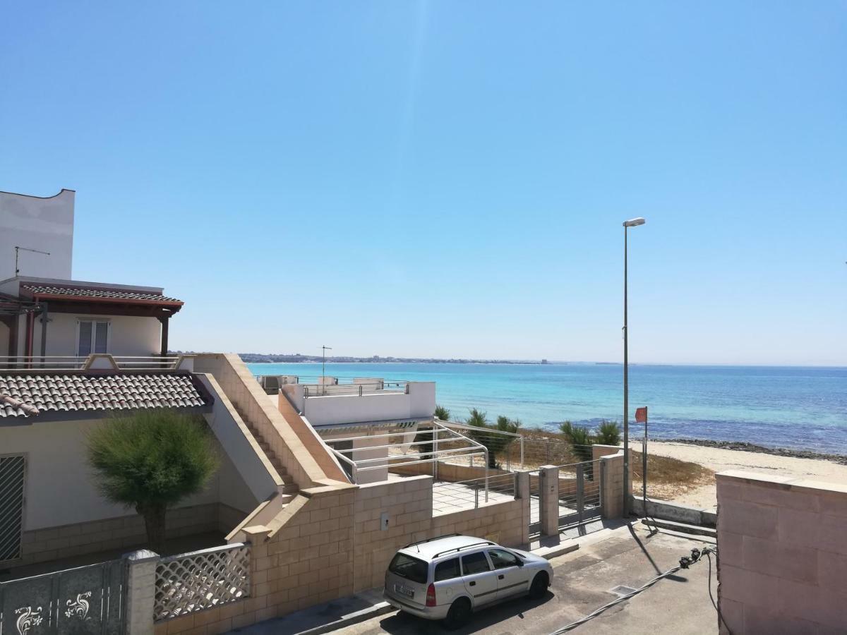 Casa Vacanze Sonia Torre Lapillo Kültér fotó